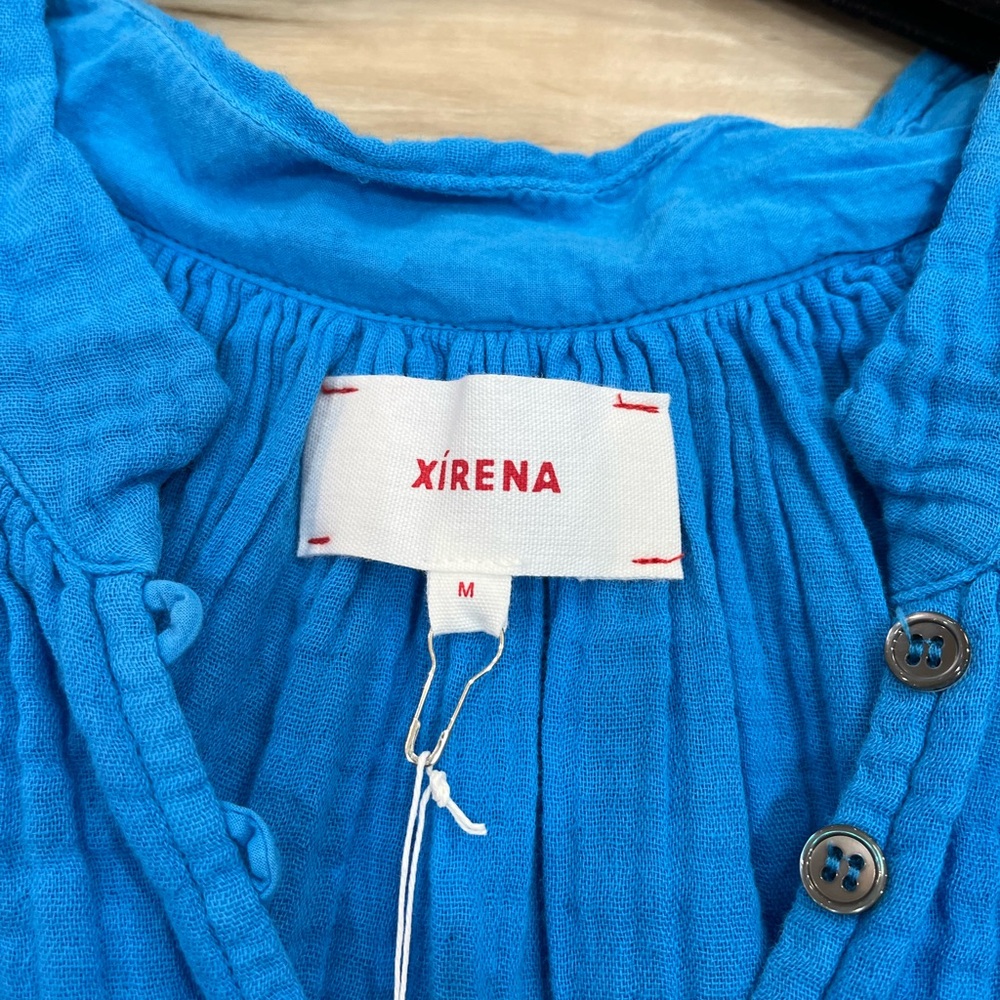 XiRENA Vibrant Blue Blouse with Button Detail - Picture 2 of 4